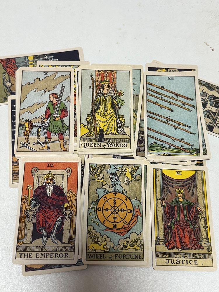 The Classic Tarot Cards A 78 D - огляд і ціна Board Game Of Life